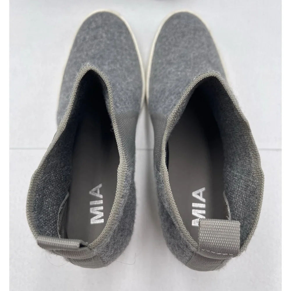 MIA‎ Womens Grey Knit Slip On Wedge  Sneakers 8.5